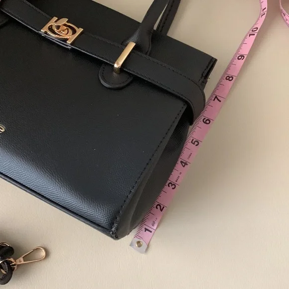 New bebe Ladies purse - Picture 4 of 16